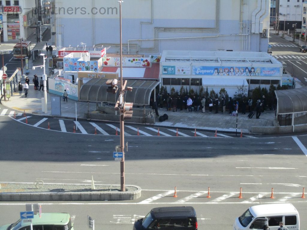 新年は沼津へ！ ラブライブ等身大パネルは1月20日までの期間限定？！ ロケ地マップもあるよ 旅好きの備忘録