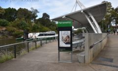 Viajar a Sidney segundo de la zona comercial de la "Parramatta" y crujiente